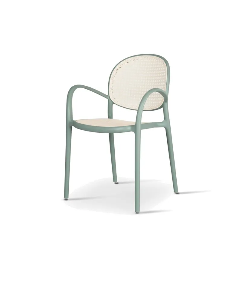 1823